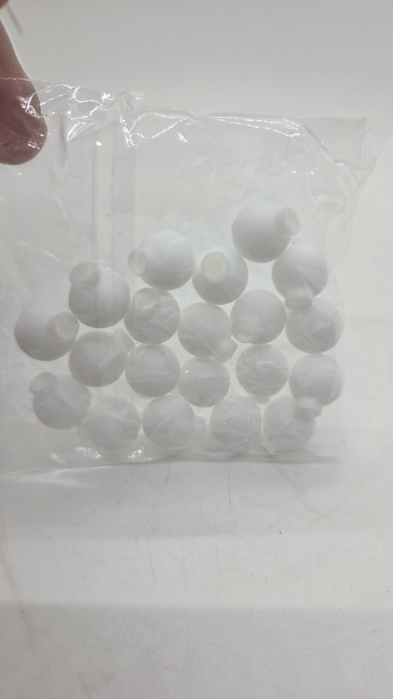 Dotoro- 16 Inch Tall Christmas Tree With String Lights And Decorations