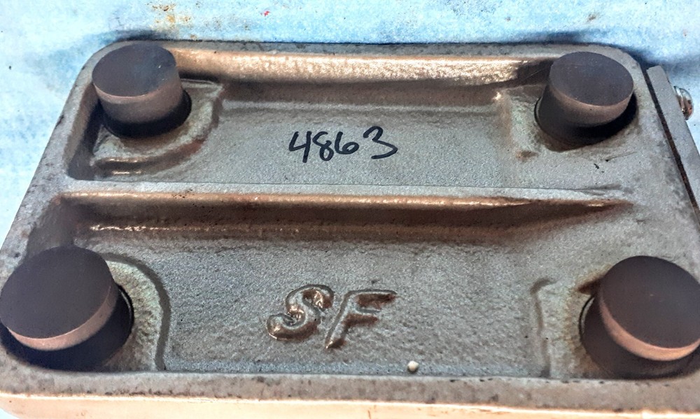SYNTRON ELECTROMAGNETIC VIBRATING FEEDER DRIVE ASSEMBLY 096252-B