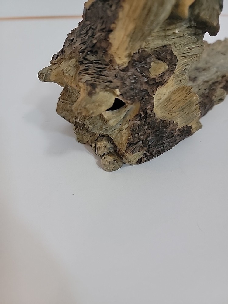 Resin Wolf Howling Wood Like Tree Incense Burner Holder
