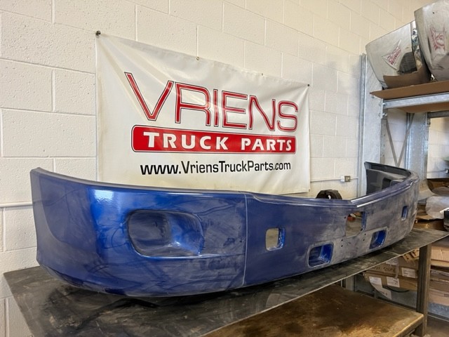 PETERBILT COMPLETE PETERBILT 579 BUMPER ASSEMBLY
