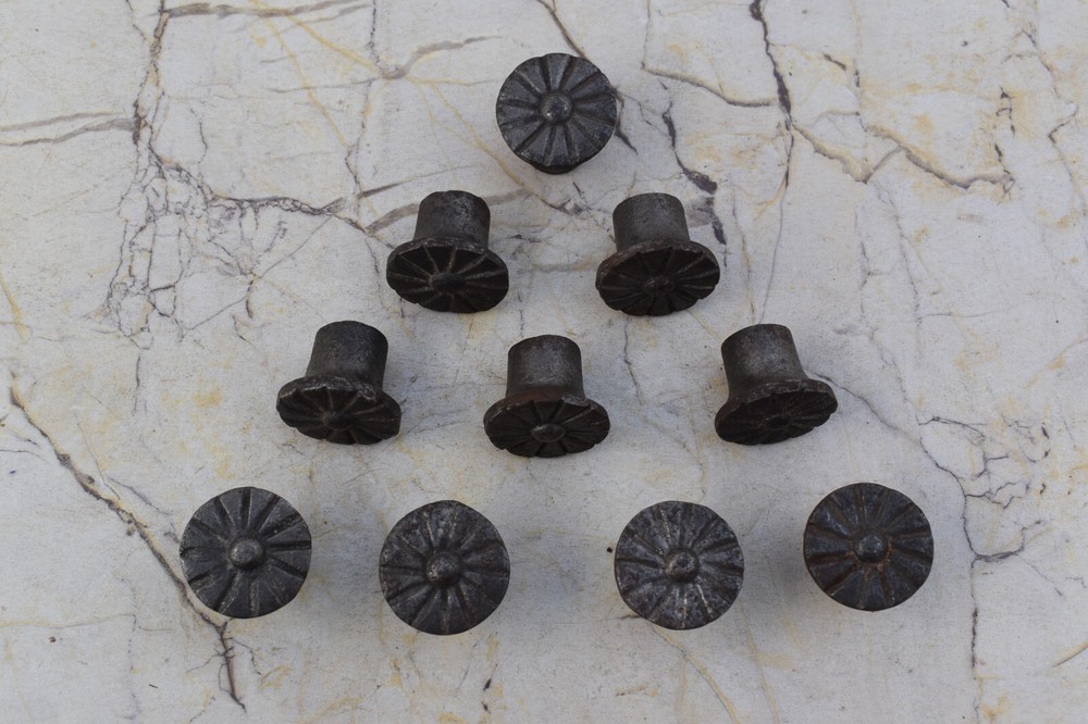 Vintage cast Iron door knobs cabinet round drawer handles pull rustic 10 pcs