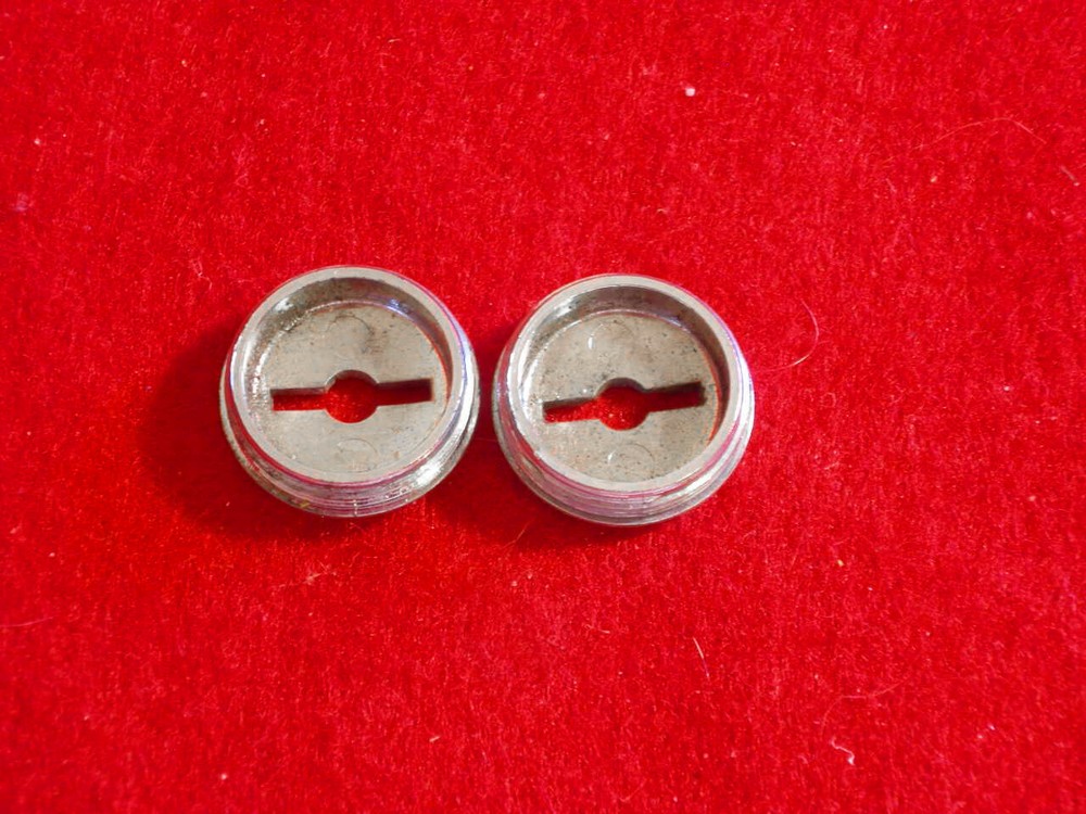 Universal Cotterless Dust Caps Crank Arm (2) Used