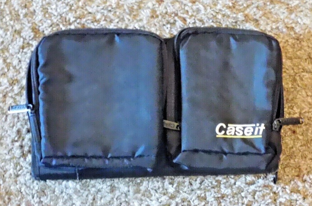 CASEIT STORAGE SYSTEM FOR 48 CD/DVD'S PLUS TWO BONUS COMPARTMENTS BLACK CLEAN