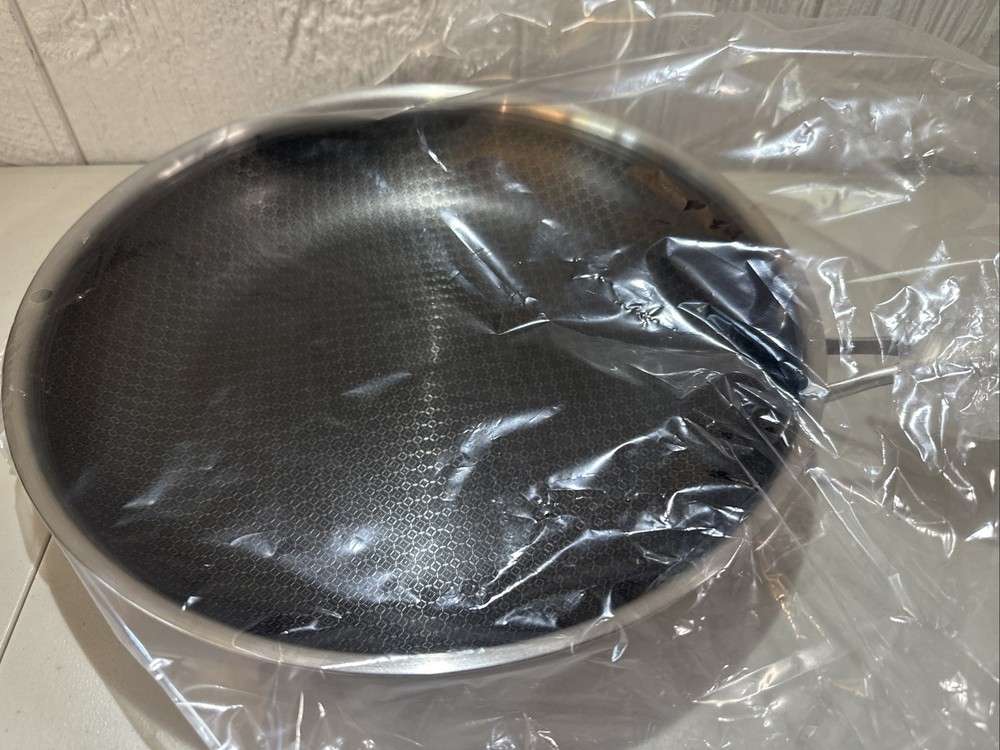 Servappetit 11” Hex Lined Skillet New In Box Some Box Damage