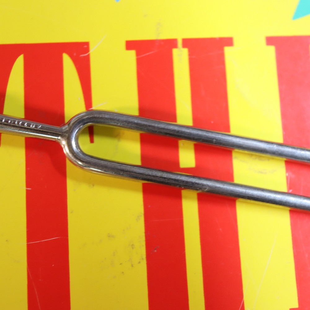 Wittner Clarissima Tuning Fork - Round A- 077hz