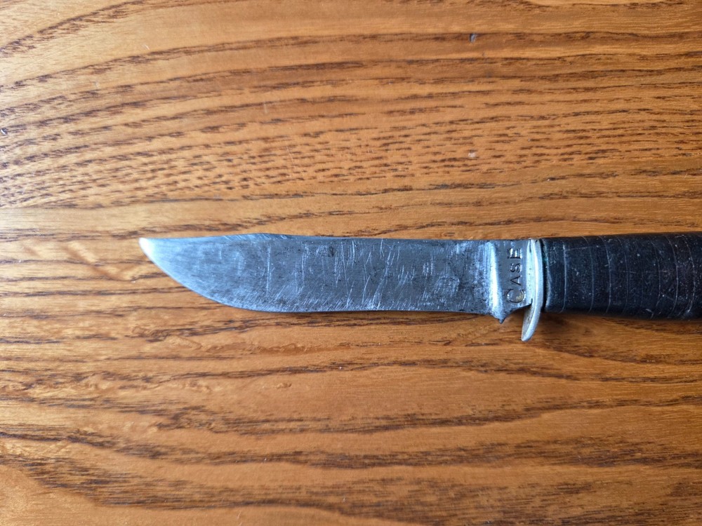 Vintage CASE Fixed Blade Hunting Knife Stacked Leather Handle