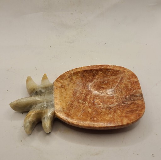 Trinket or soap dish marble 2 tone pineapple. Etched design.