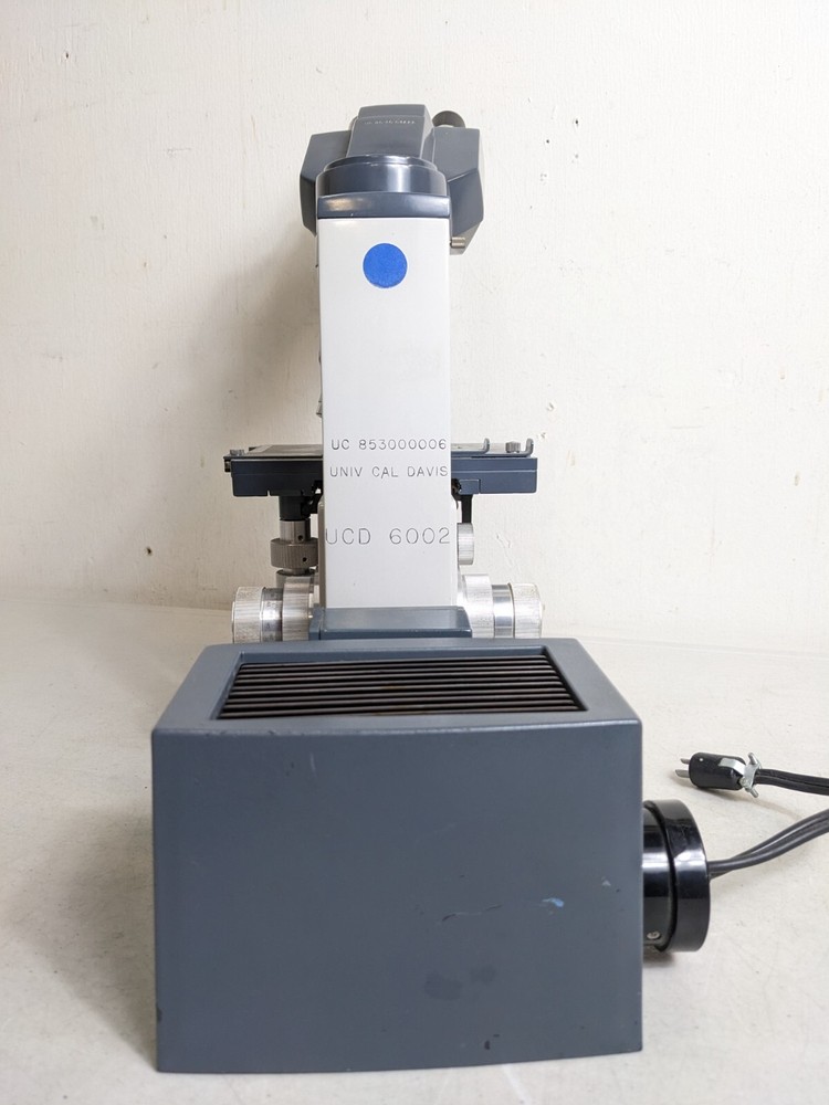 American Optical illuminator Model 1135 Teaching Assistant Microscope