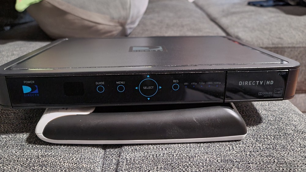 DIRECTV H25-100 HD Digital Satellite Receiver