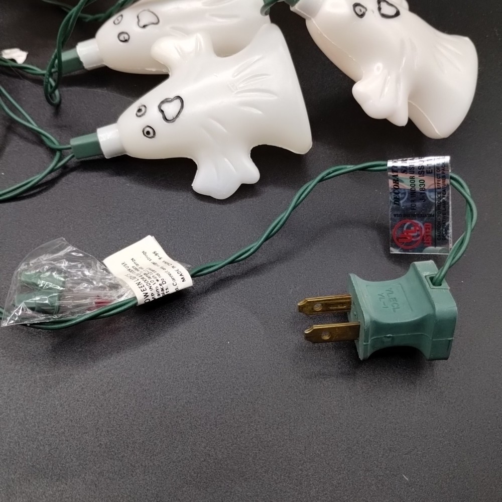 Vtg Halloween Plastic Ghosts String Light Set With Box Double Sided
