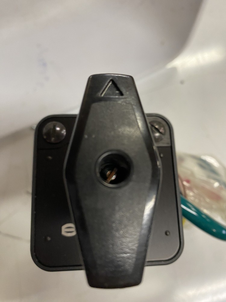 ELECTROSWITCH. 25PB205MD. 1440