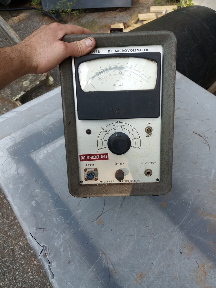 Millivac Mv-28b Micro voltmeter