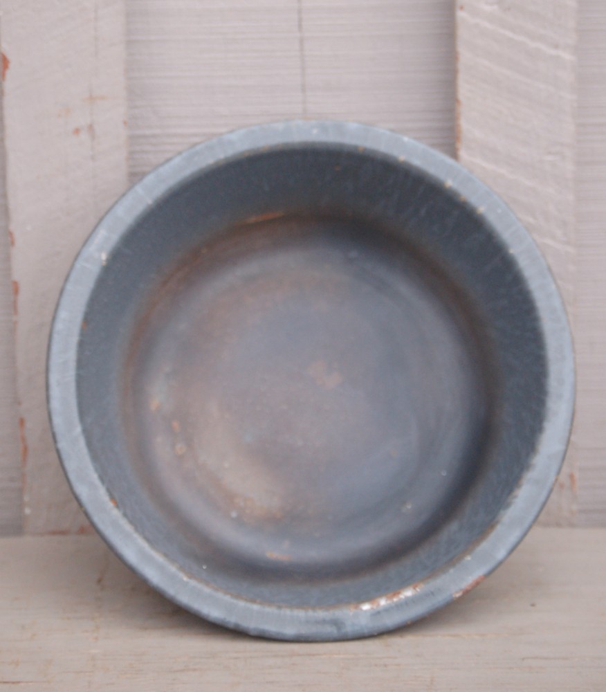 Graniteware Enamelware Pan Bowl Basin Primitive Kitchen Tool Gray Rustic a