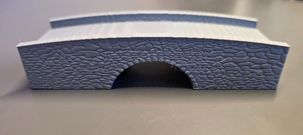 N scale 1:160 roadway stone bridge