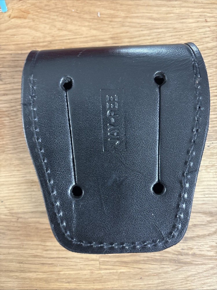 Vintage Jay-Pee Leather Flap Style Cuff Case 1701 Pouch Solid Black w/ Belt Loop
