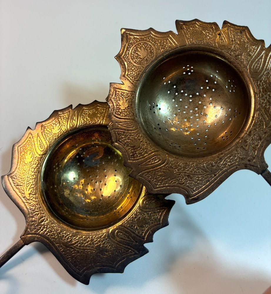 Vintage TWO Silverplate MAPLE LEAF TEA STRAINER Set Engraved Cup Pair Bombay Co