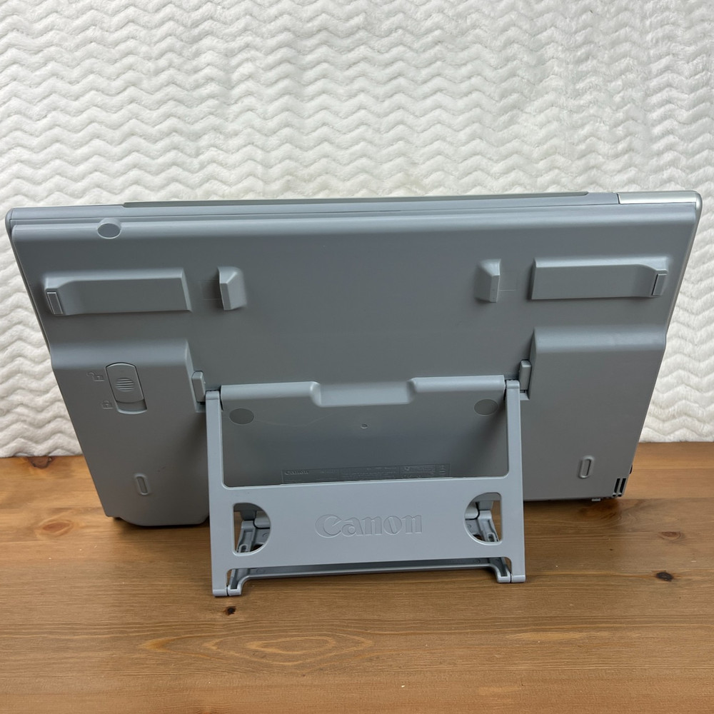 CanoScan LiDE 500F Scanner with USB Cable