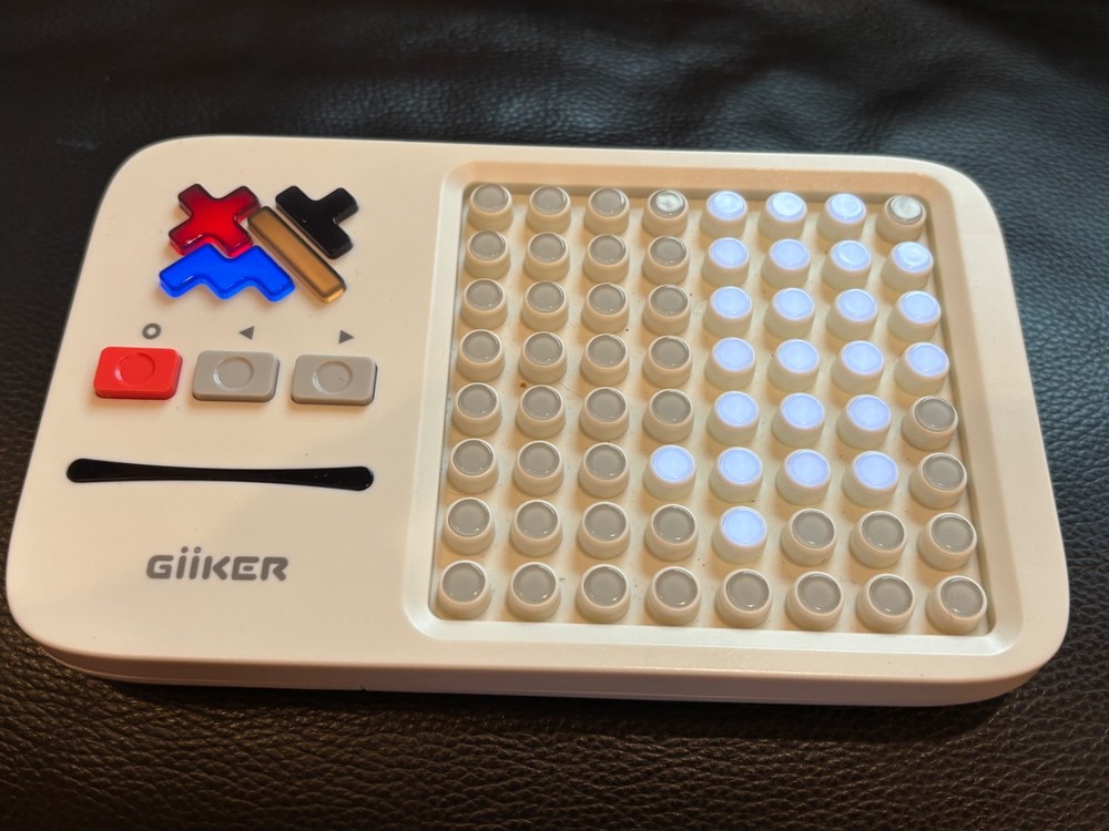 GiiKER Super Blocks Puzzle Game - Replacement Console Only - Working 100%
