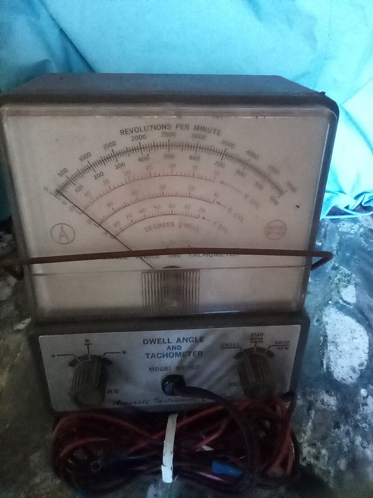 Accurate Instrument--Dwell Angle & Tachometer--Vintage!
