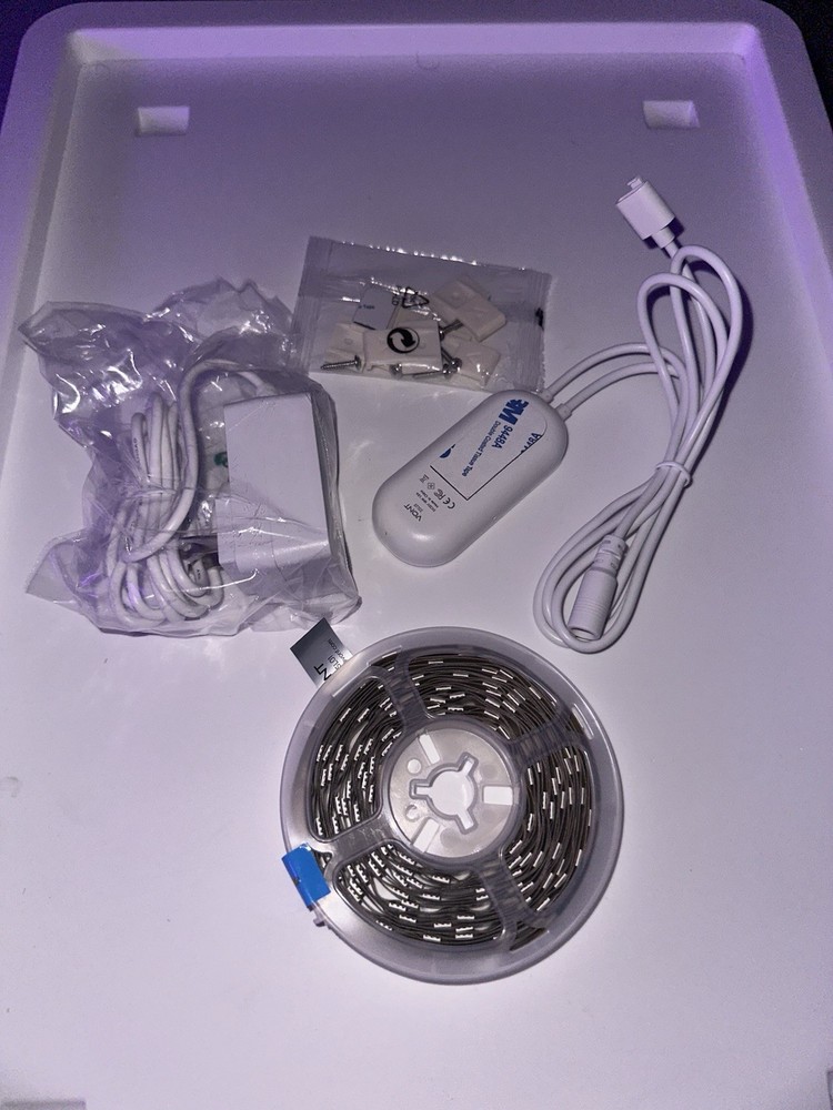 smart strip light 16.4 ft vont VNT-SSL01 Open Box/New