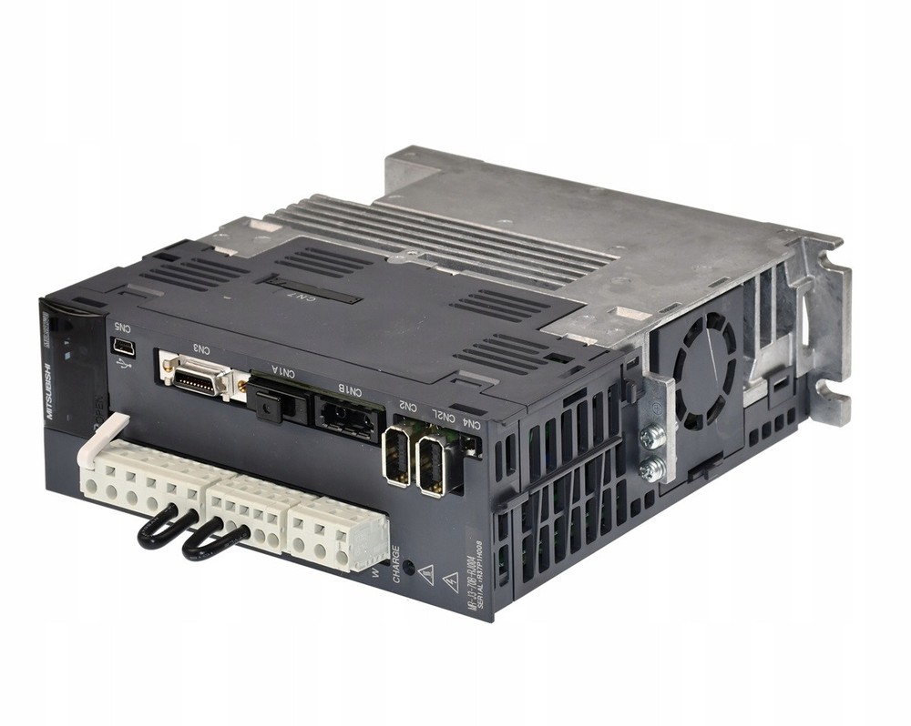 Mitsubishi MR-J3-70B-RJ004 CNC Controller