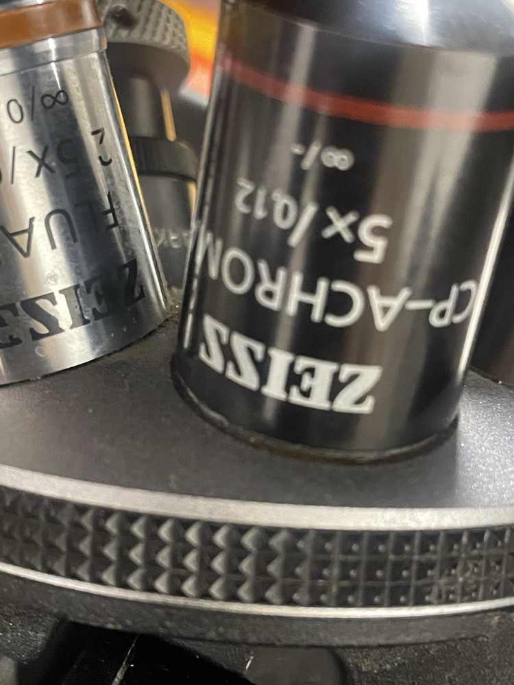 CARL ZEISS AXIOVERT 25 INVERTED PHASE CONTRAST MICROSCOPE with 4 objectives