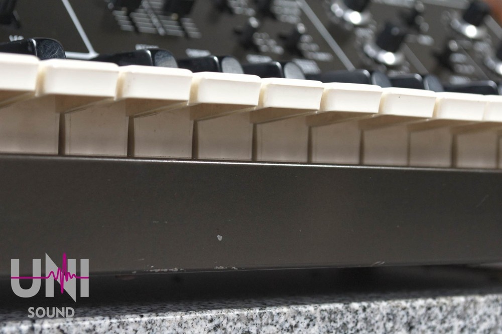 KORG 770 Electronic Analg Synthesizer in Excellent condition