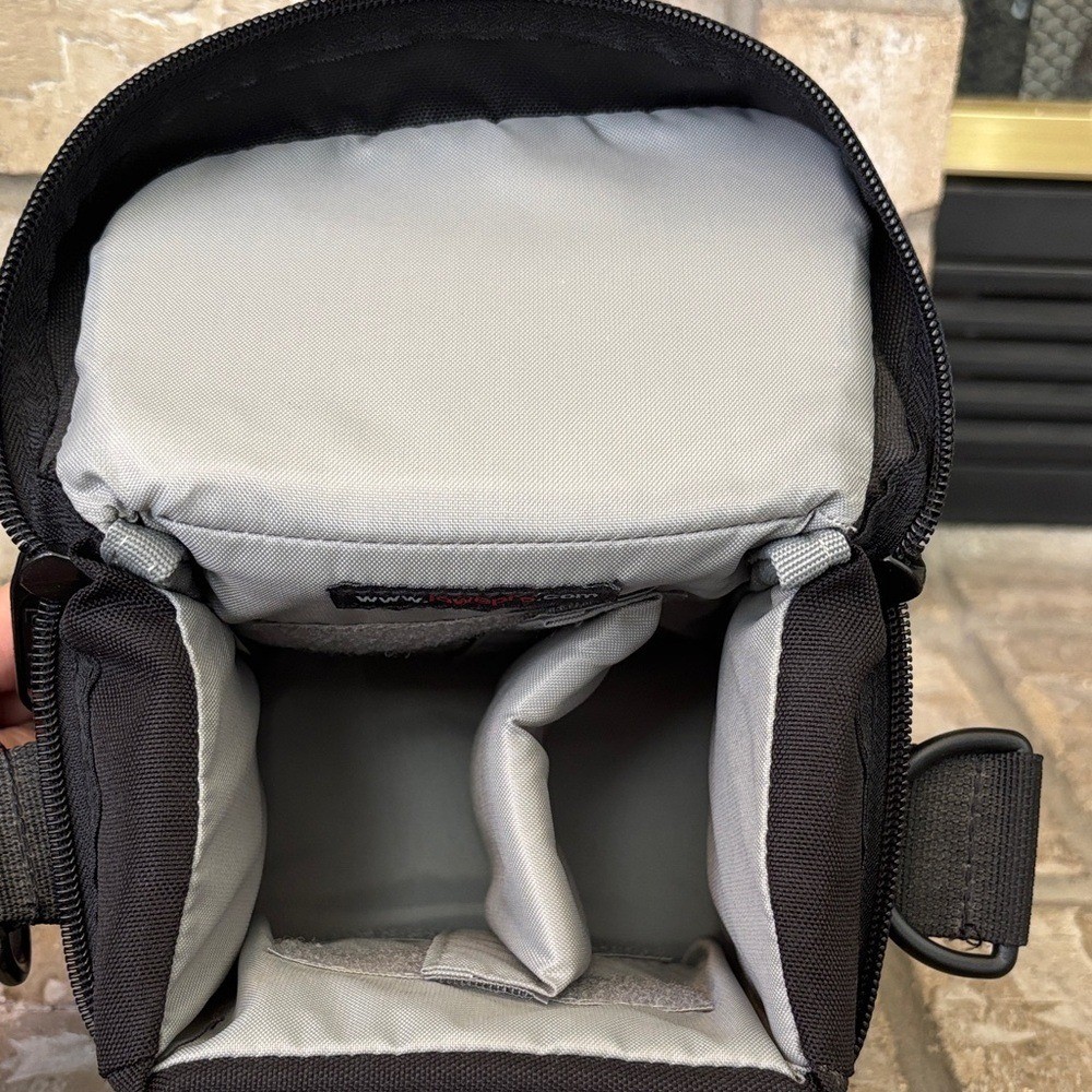 Vintage Lowepro EX 140 Padded Camera Case NO Shoulder Strap
