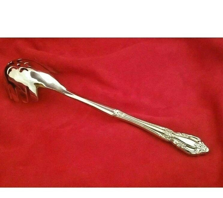 Raphael by Oneida Stainless Steel Custom Made Pasta Server