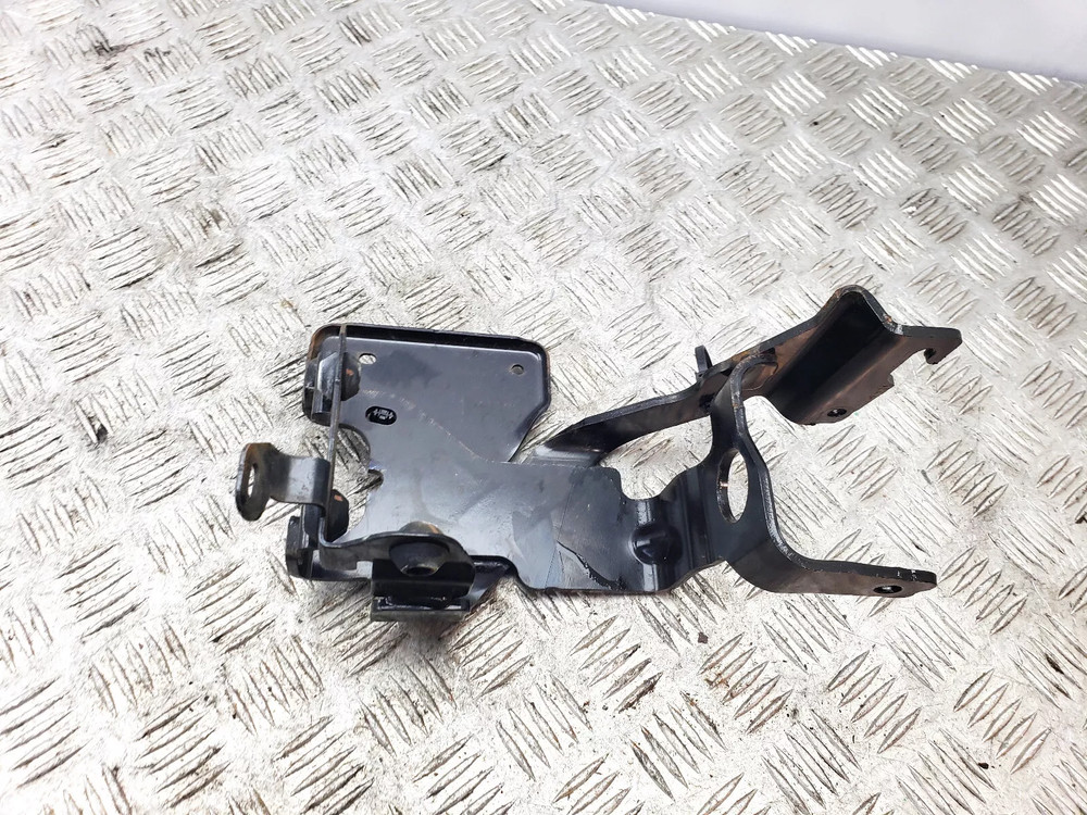 PEUGEOT 2008 MK2 2021 ABS PUMP MODULE BRACKET SUPPORT HOLDER 9831013180