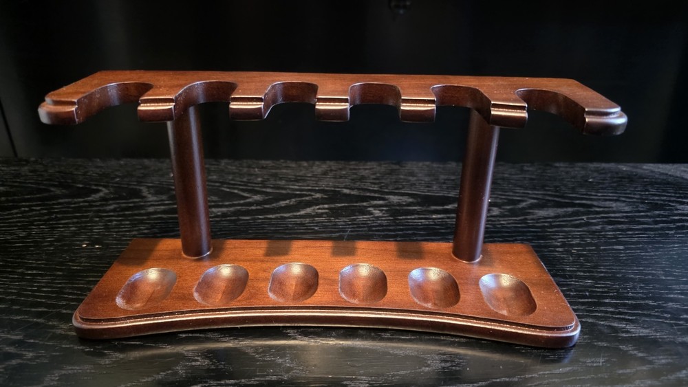 Never Used 6ct Wooden Pipe Rack