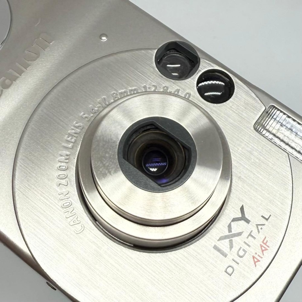 Canon IXY Digital First Generation Silver Compact Camera Tested Working