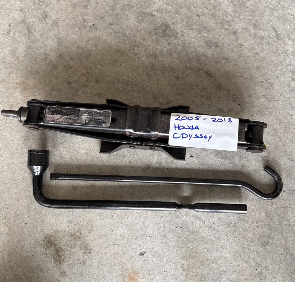 2005-20018 Honda Odyssey Jack With Tools