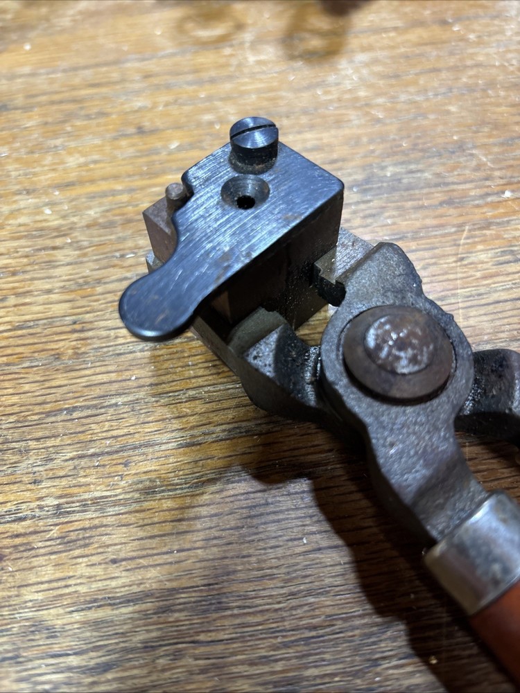 Lyman Bullet Mold, Hunting Shooting Reloading