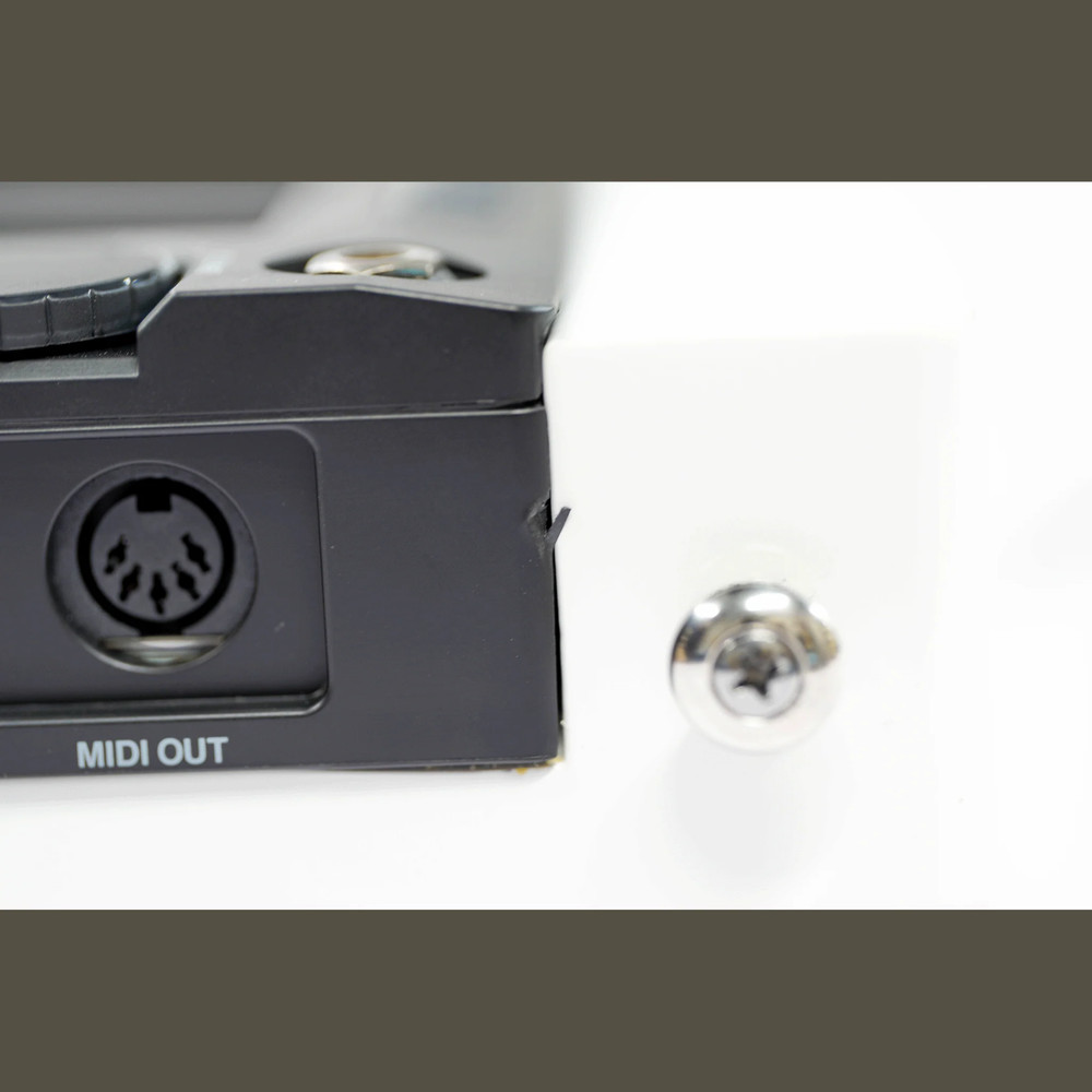 KORG RK-100S 2 WH Keytar Analog Modeling Synth Keyboard w/ Case Strap