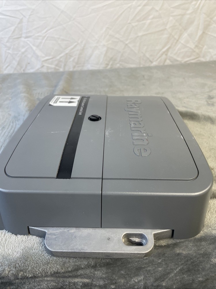 Raymarine ACU-200 Autopilot Computer E70099 Unit Only
