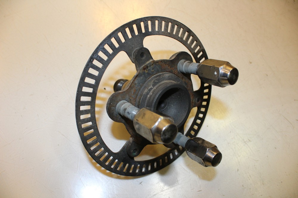 2013 Can-am Spyder St Front Right Hub 706201452