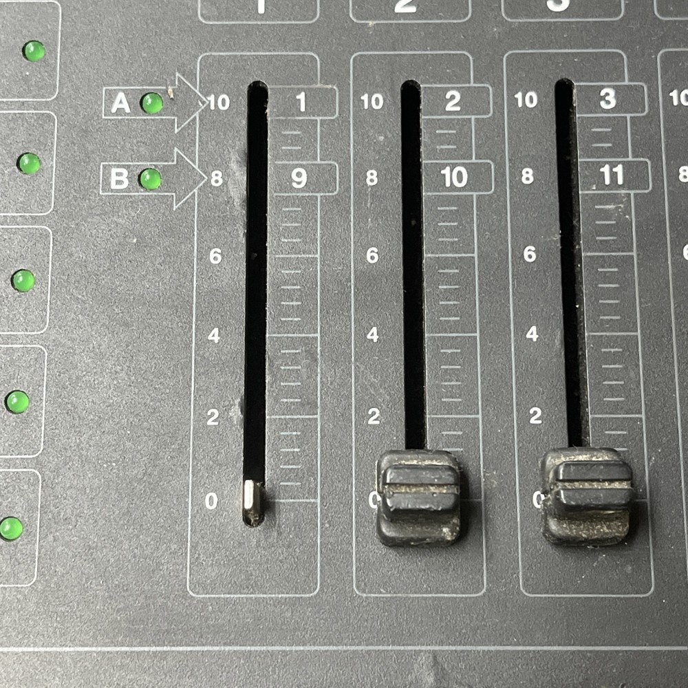 Elation | DMX Operator | Dj Mixer