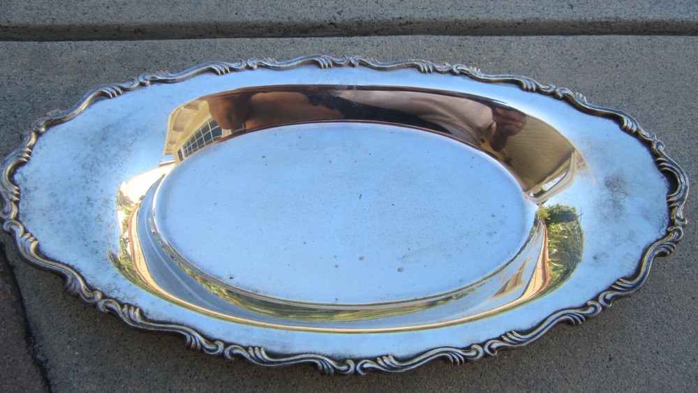 Oneida Solid Oval Silver Plated Tray 14"x7.5"