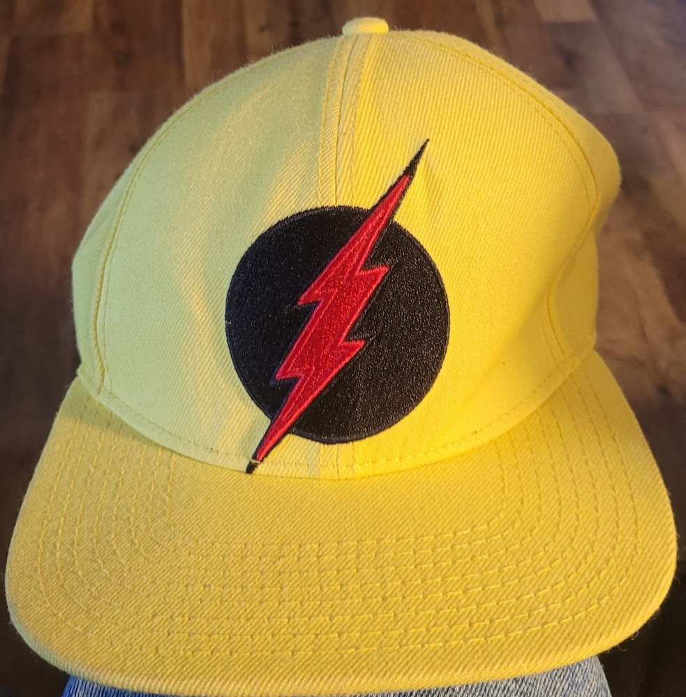 DC Comics Reverse Flash Logo Flat Bill Snapback Hat Yellow