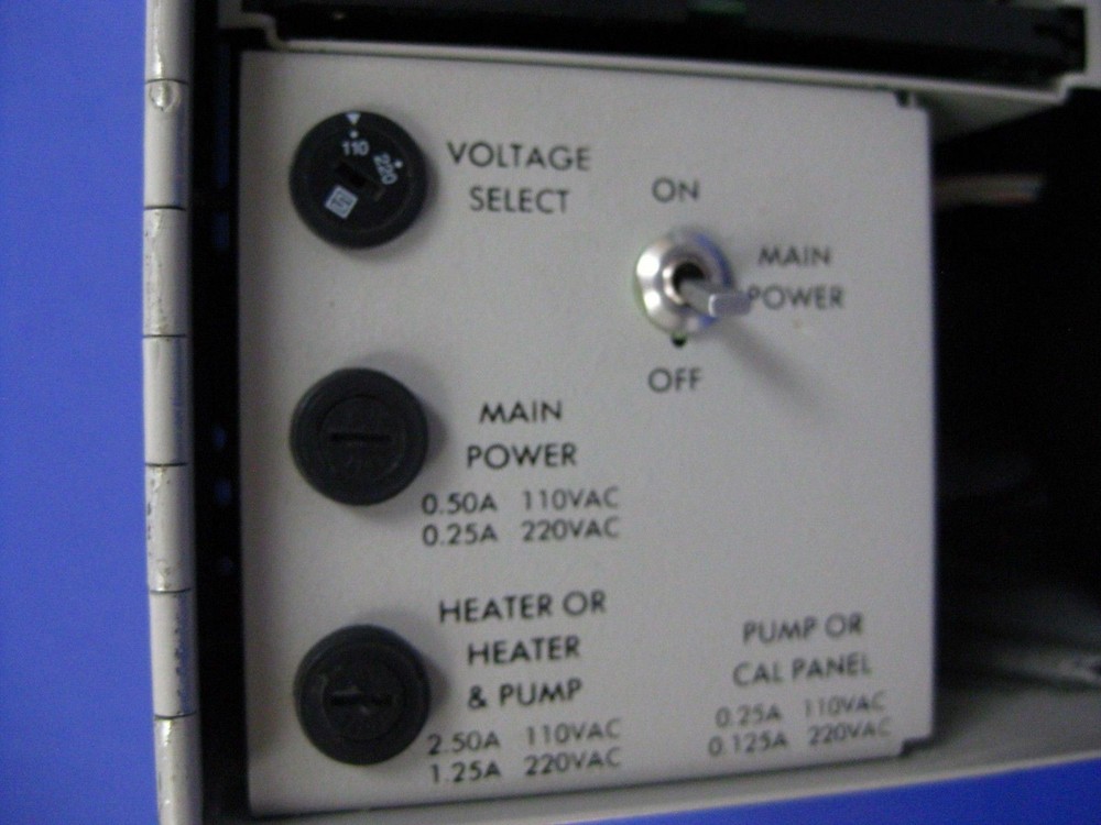 Delta F Process Oxygen Analyzer FAH1000S w/ Oxygen Sensor - NO FRONT PANEL, Used