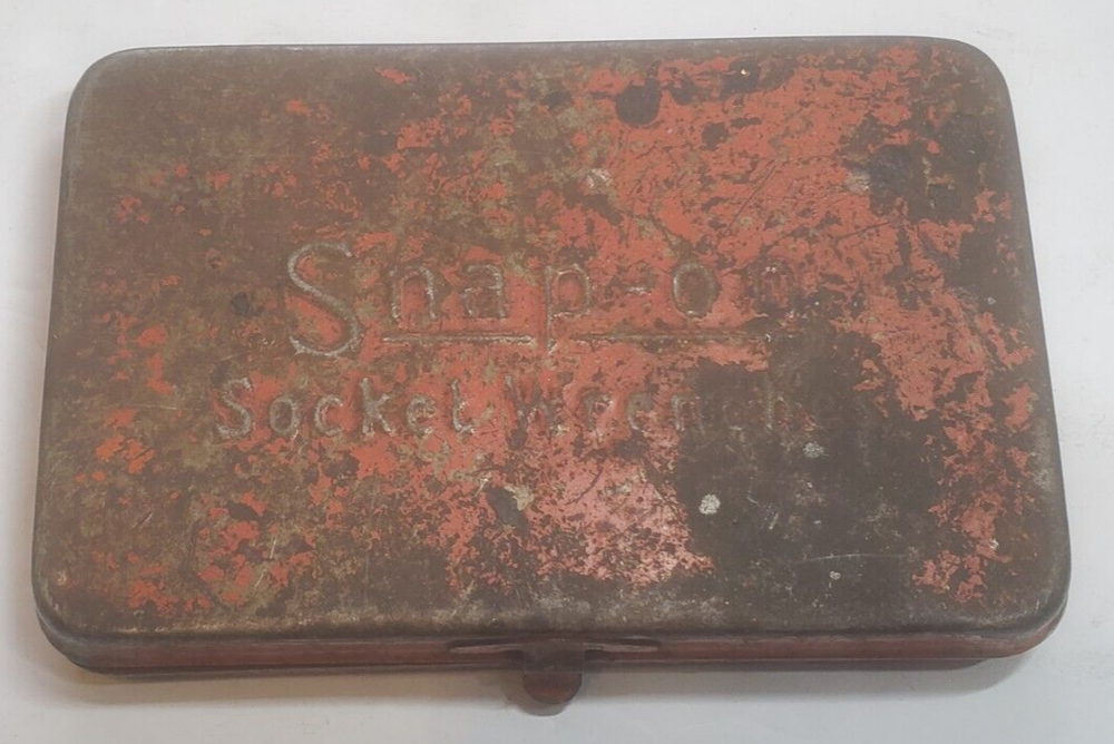 VINTAGE SNAP ON 1920 - 44 "SOCKET WRENCH" 1/4" DR RED BOX