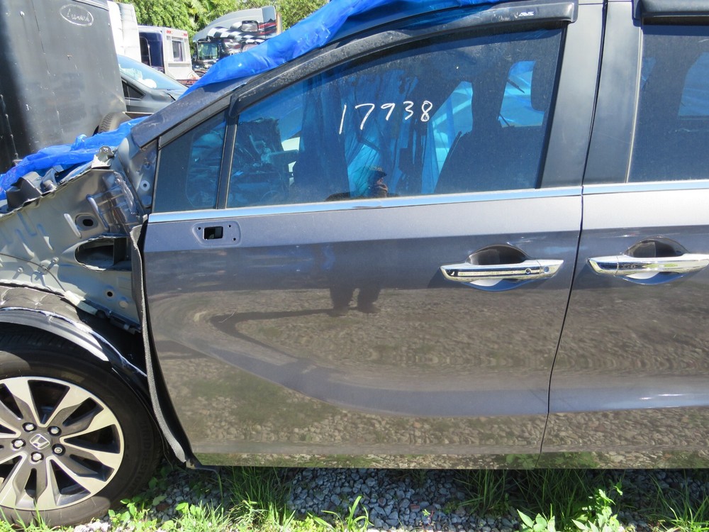 2018-2023 HONDA ODYSSEY EXL FRONT LEFT DRIVER SIDE DOOR OEM
