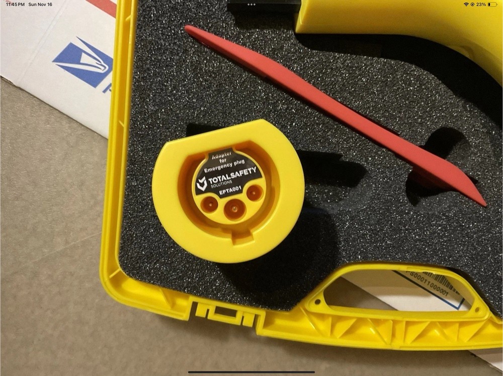 electric car adapter Read