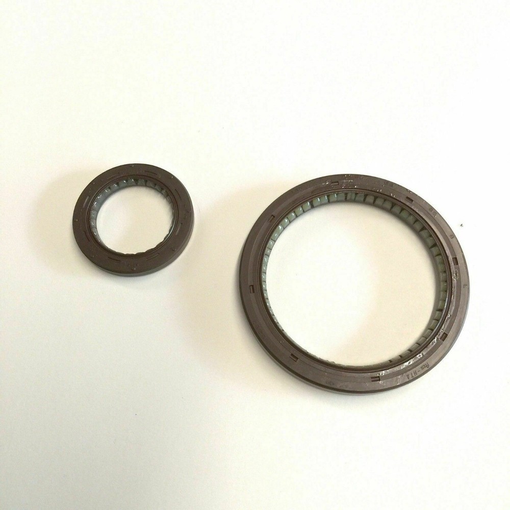 CRANK SHAFT FRONT & REAR OIL SEALS FOR SAMURAI 85-95