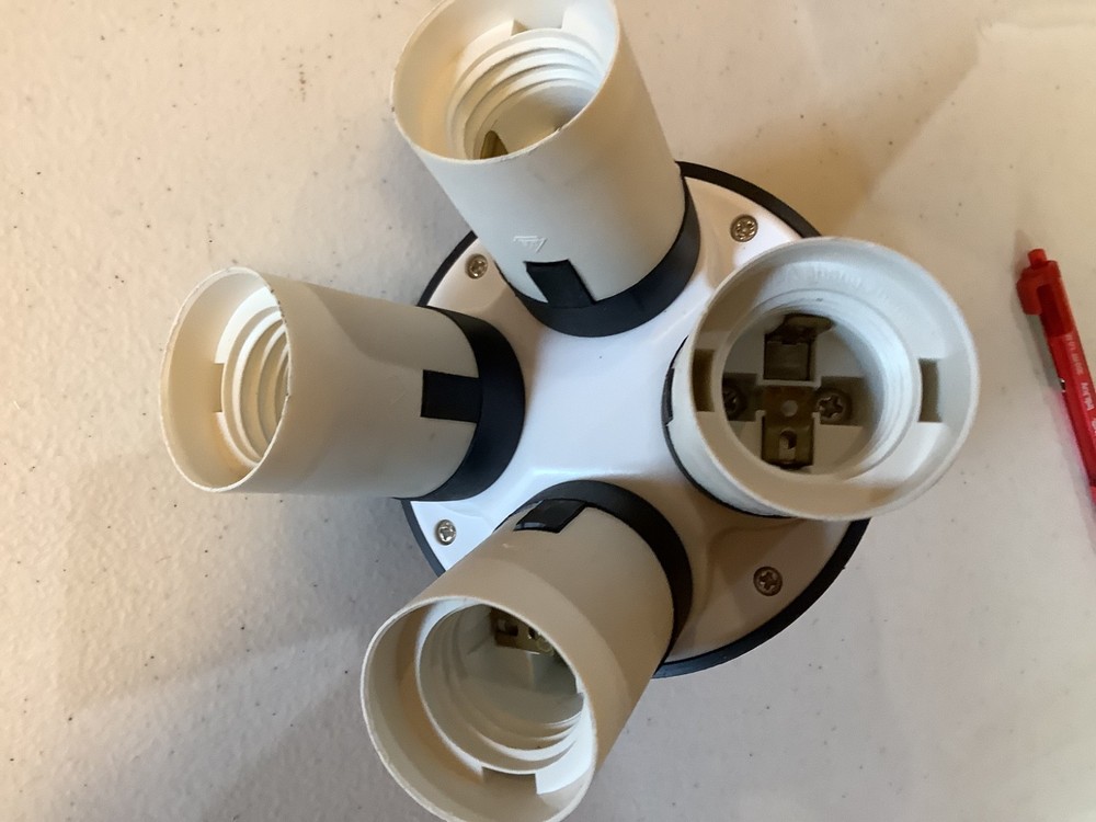 Impact FF-SA4 4-Socket Fluorescent Fixture