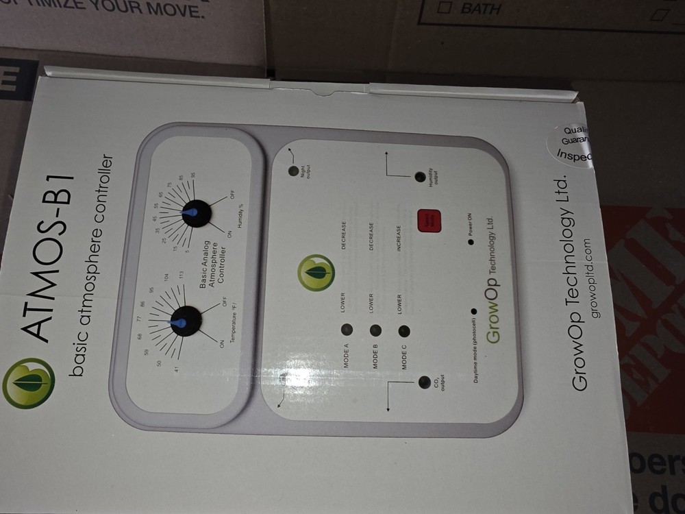 Atmos-B1 Basic Temperature & Humidity Atmosphere Greenhouse Analog Controller