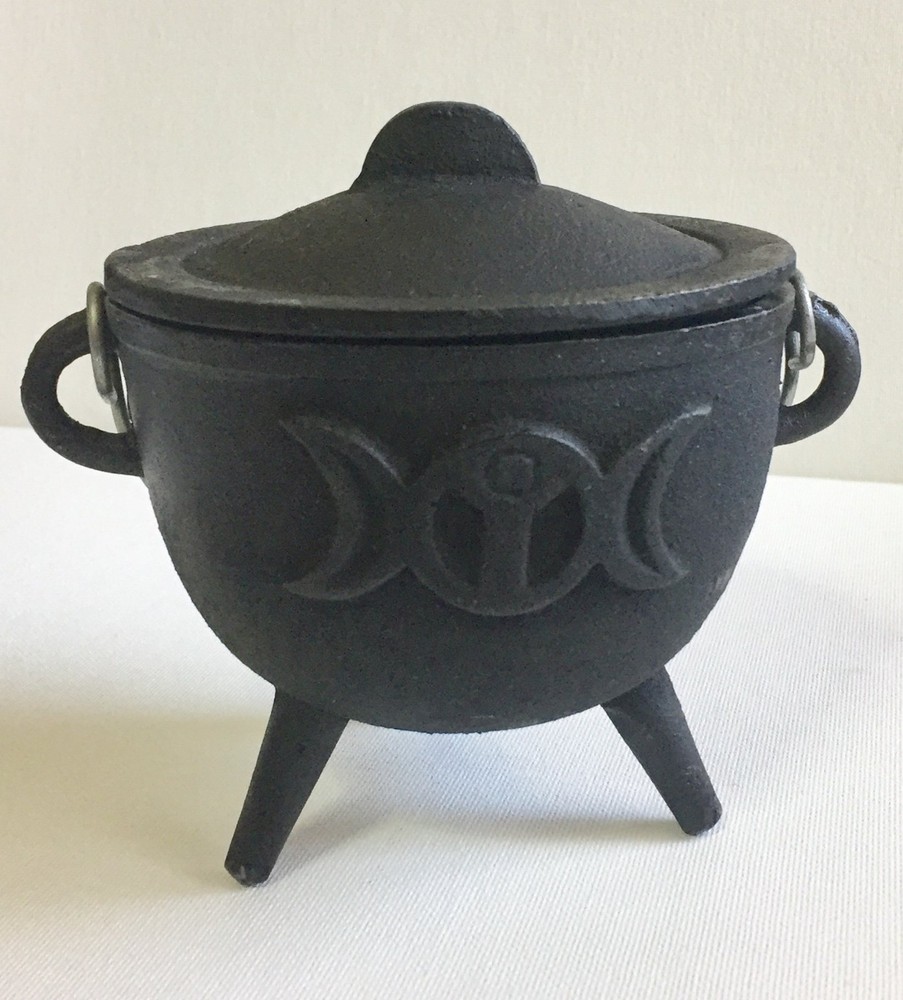 Kheops International Cast Iron Cauldron Triple Moon