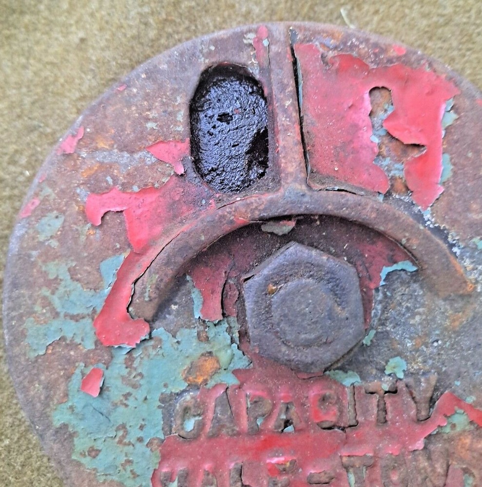 1/2 Ton Snatch Block 4" Pulley Hook.