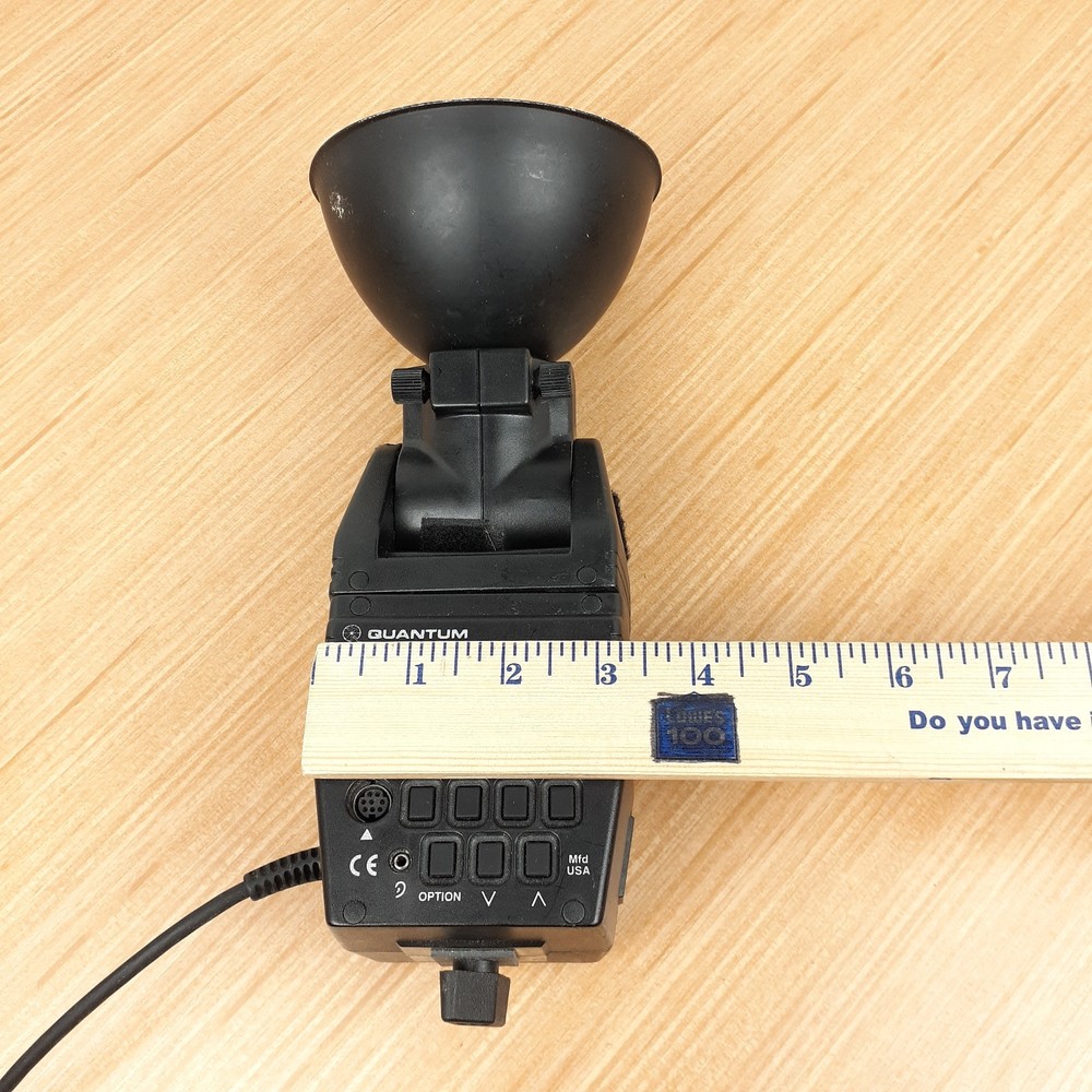 Quantum Instruments Qflash Model T3D-R Flash UNTESTED No Bulb